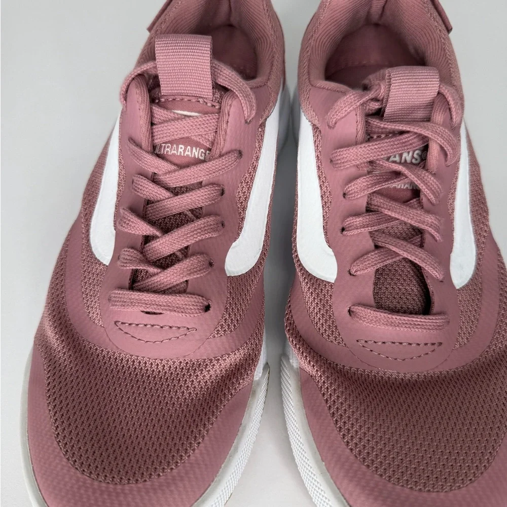 Vans Womens Size US 5.5 Ultrarange Pink Lace Up Comfort Athletic Shoes